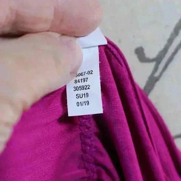 Athleta Womens Tank Top Pink Racerback Athletic Workout Sleeveless Shirt Small - Picture 15 of 15
